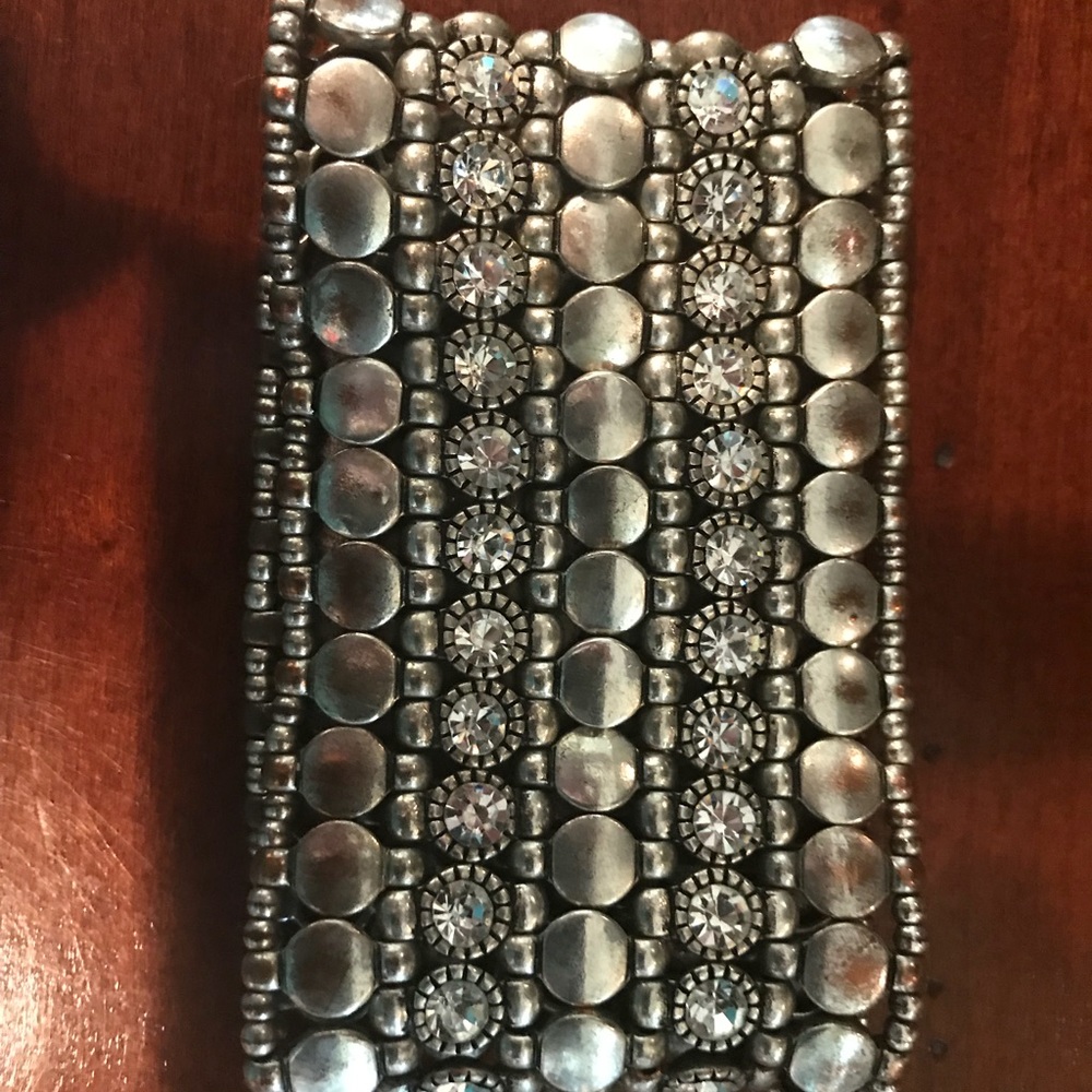 Bracelet silver with stones
